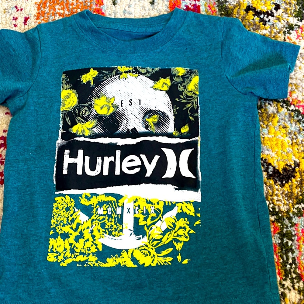 Hurley tee 2-3 years